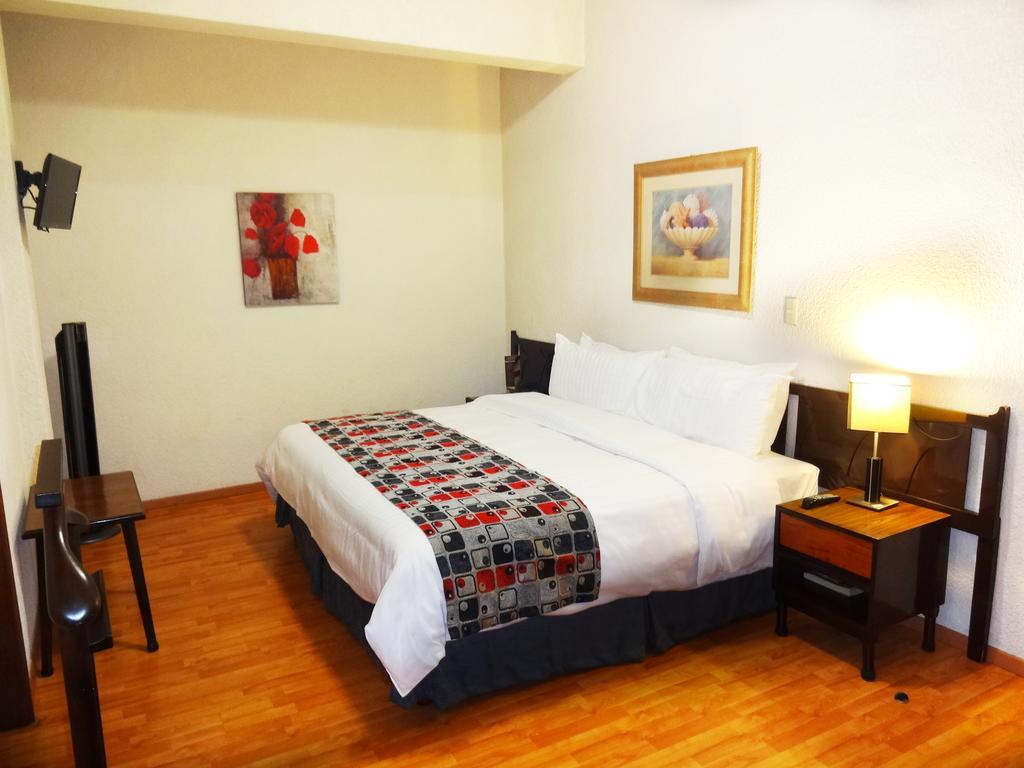 אוריסבה Hotel Trueba מראה חיצוני תמונה
