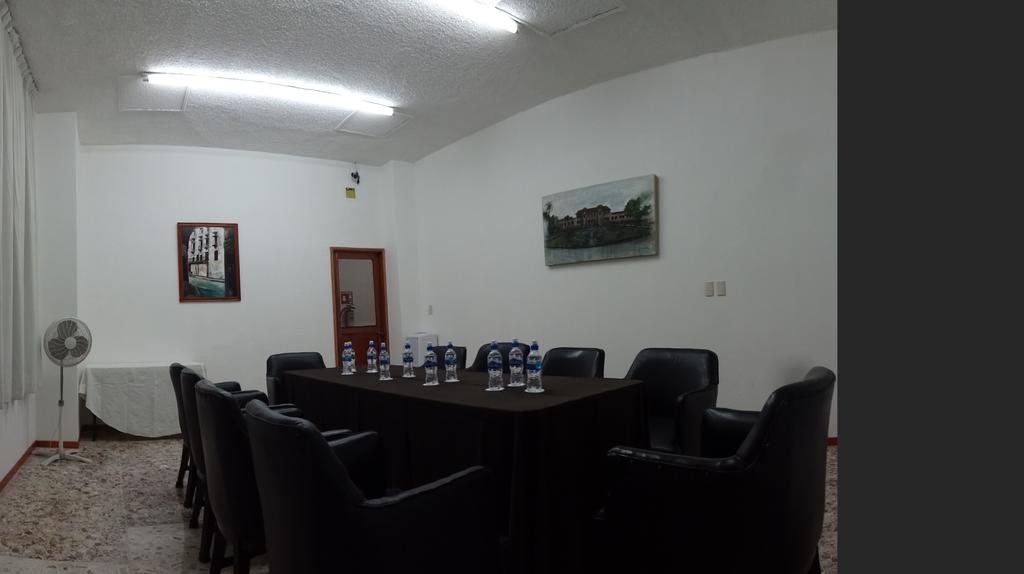 אוריסבה Hotel Trueba מראה חיצוני תמונה