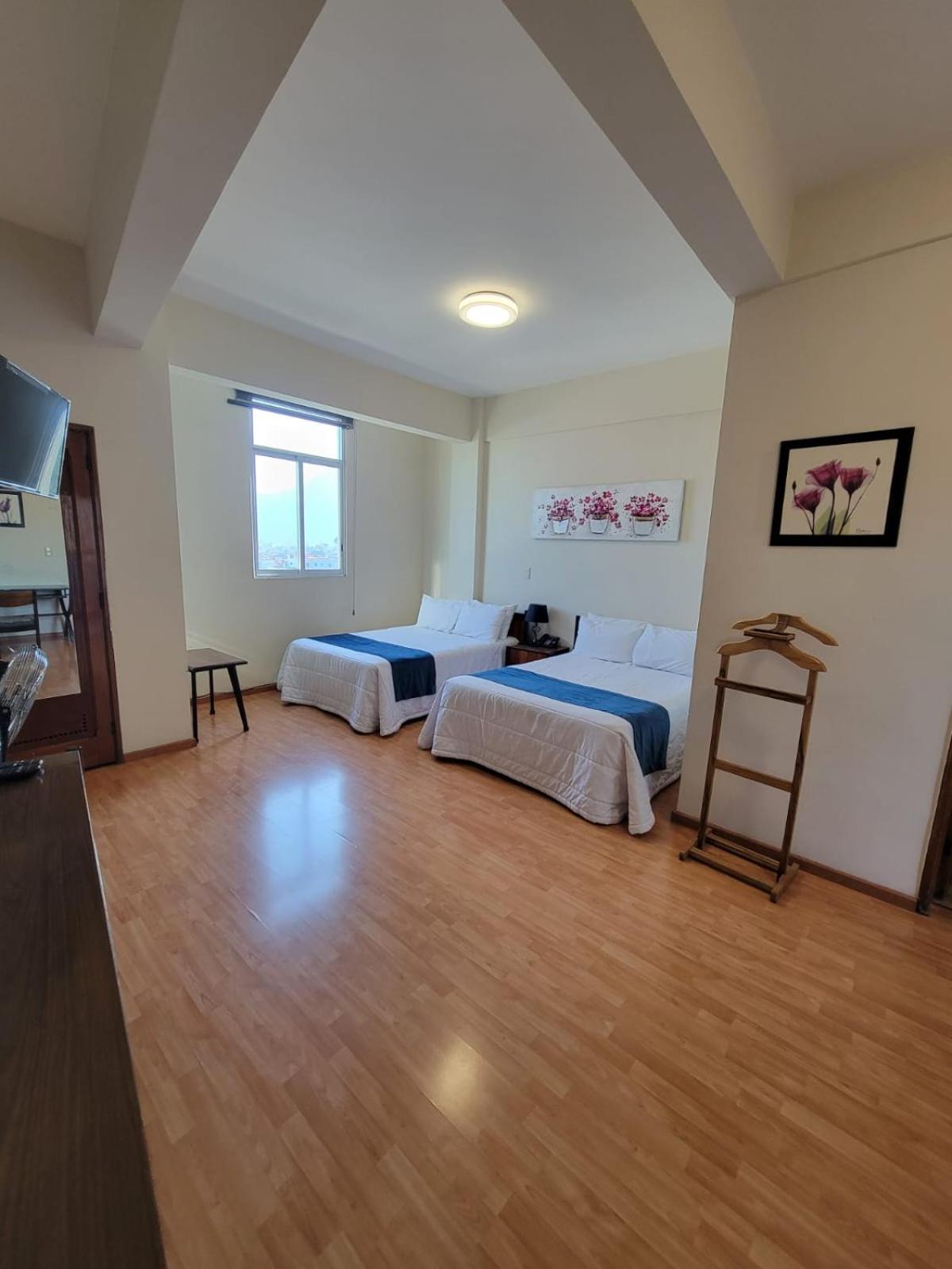 אוריסבה Hotel Trueba מראה חיצוני תמונה